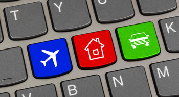 The per-booking fee is for one complete booking, so advisors would not have to pay separate fees for air, hotel and tours.