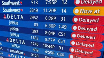 The FAA is implementing AI-supported solutions to improve U.S. air traffic management.