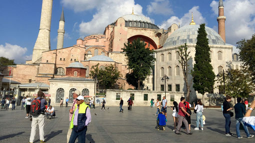 Dispatch, Turkey: Istanbul teeming with tourists