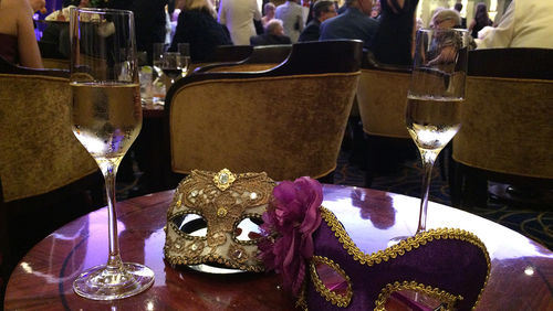 Onboard the QM2: Break open the bubbly