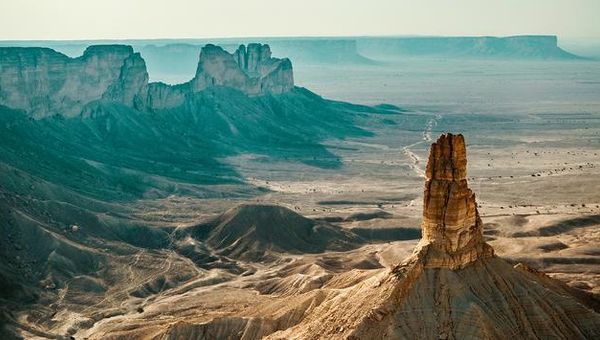 Edge of the World, Riyadh, Saudi Arabia Edge of the World, Riyadh, Saudi Arabia