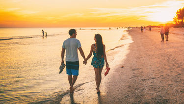 Sizzling Summer Sales: How to Boost Bookings and Unlock Demand