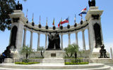 The rotunda on the Malecon 2000 marks the spot where Jose de San Martin and Simon Bolivar are said to have met in July 1822 to discuss the fight for independence from Spain.