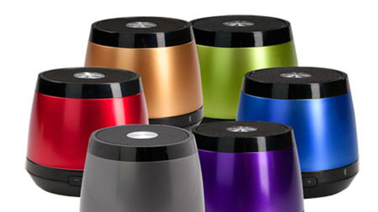What's New What's Hot is Travel Weekly's look at useful and fun travel gadgets, edited by Joe Rosen. This month, we feature a roundup of Bluetooth portable speakers. First up, the HMD Jam. Resembling a jam jar that you could find on the shelves of your neighborhood convenience store, this colorful device produces surprisingly good sound for its size and weight.