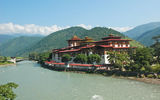 Punakha Dzong, on the Puna Tsang Chu River.