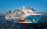 New York's ship, Norwegian Breakaway, offers the high-caliber dining and entertainment options that the city is known for. The ship won gold.