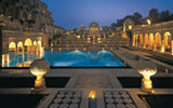 The pool at the Oberoi Amarvilas, Agra.