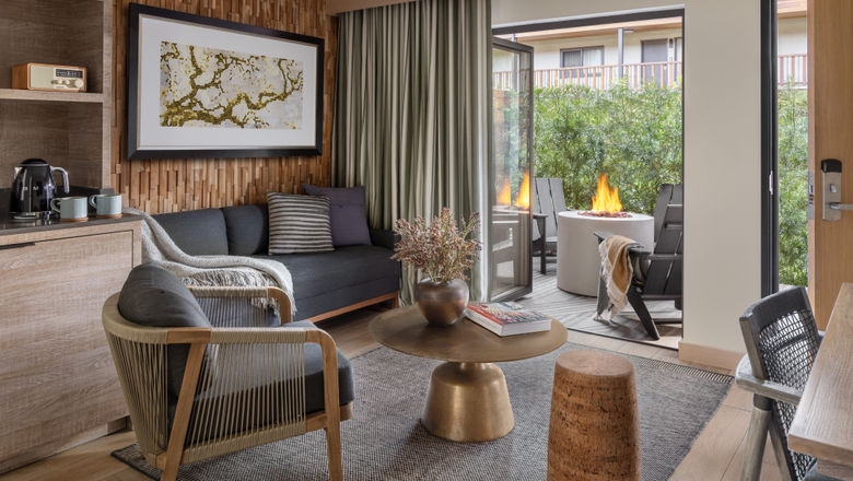 Casa Mani Resort Napa Valley luxury king living room