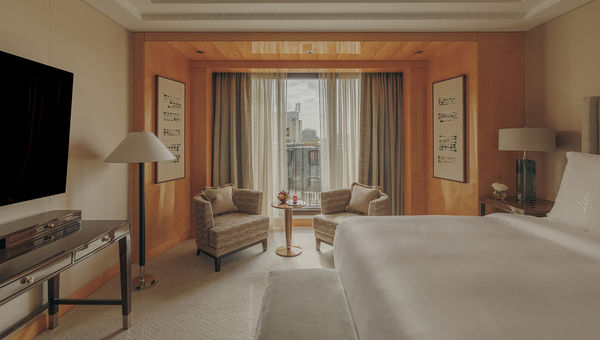 The Royal Terrace Suite at Four Seasons London Park Lane The Royal Terrace Suite at Four Seasons London Park Lane