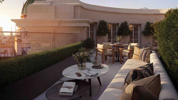 The terraces atop the hotel overlook Buckingham Palace; Chef Daniel Boulud will have a restaurant atop the arch.