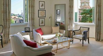 The Dolce Vita Suite at Hotel Eden has dramatic views of Rome.