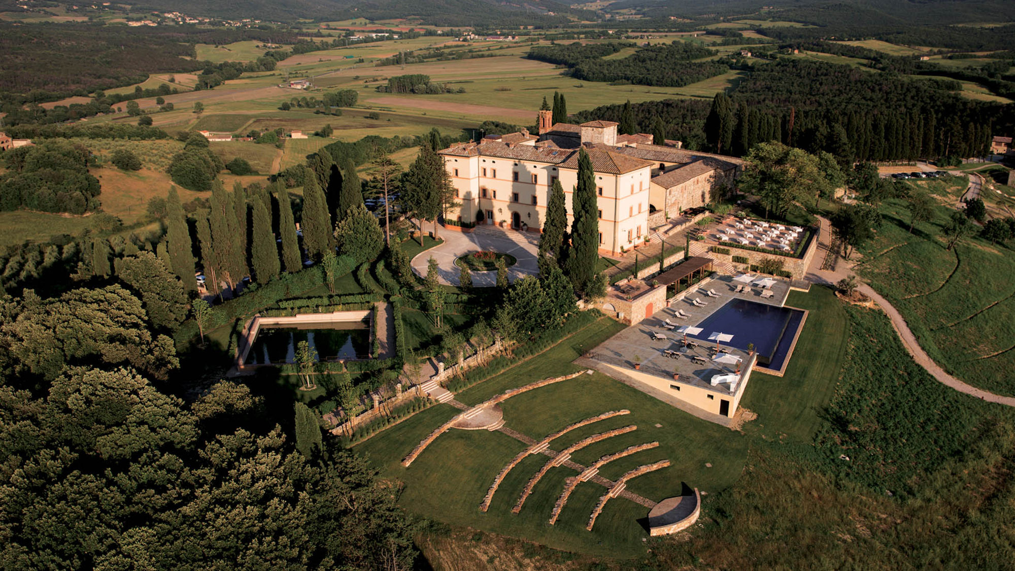 Belmond acquires Castello di Casole: Travel Weekly, image size:1200x675