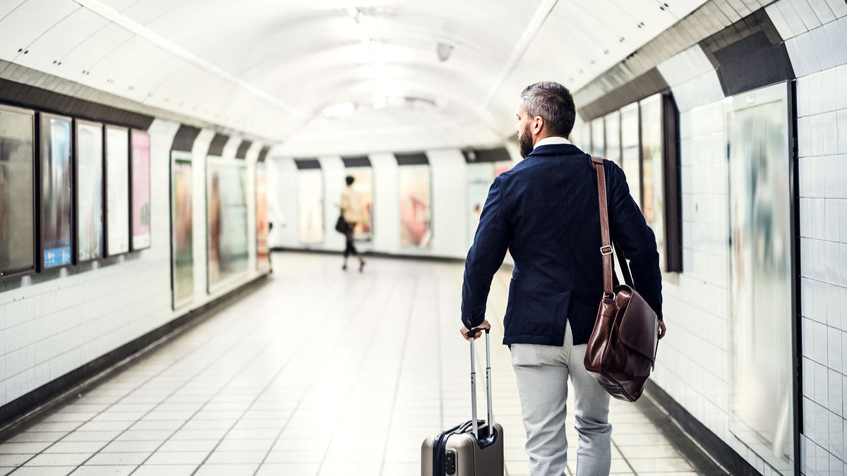 A cooling corporate climate? Survey sees biz travel slowing: Travel Weekly