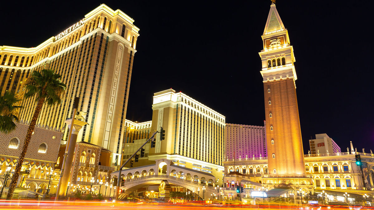 Las Vegas Sands Sells Venetian and Sands Expo Center for $6.25 Billion