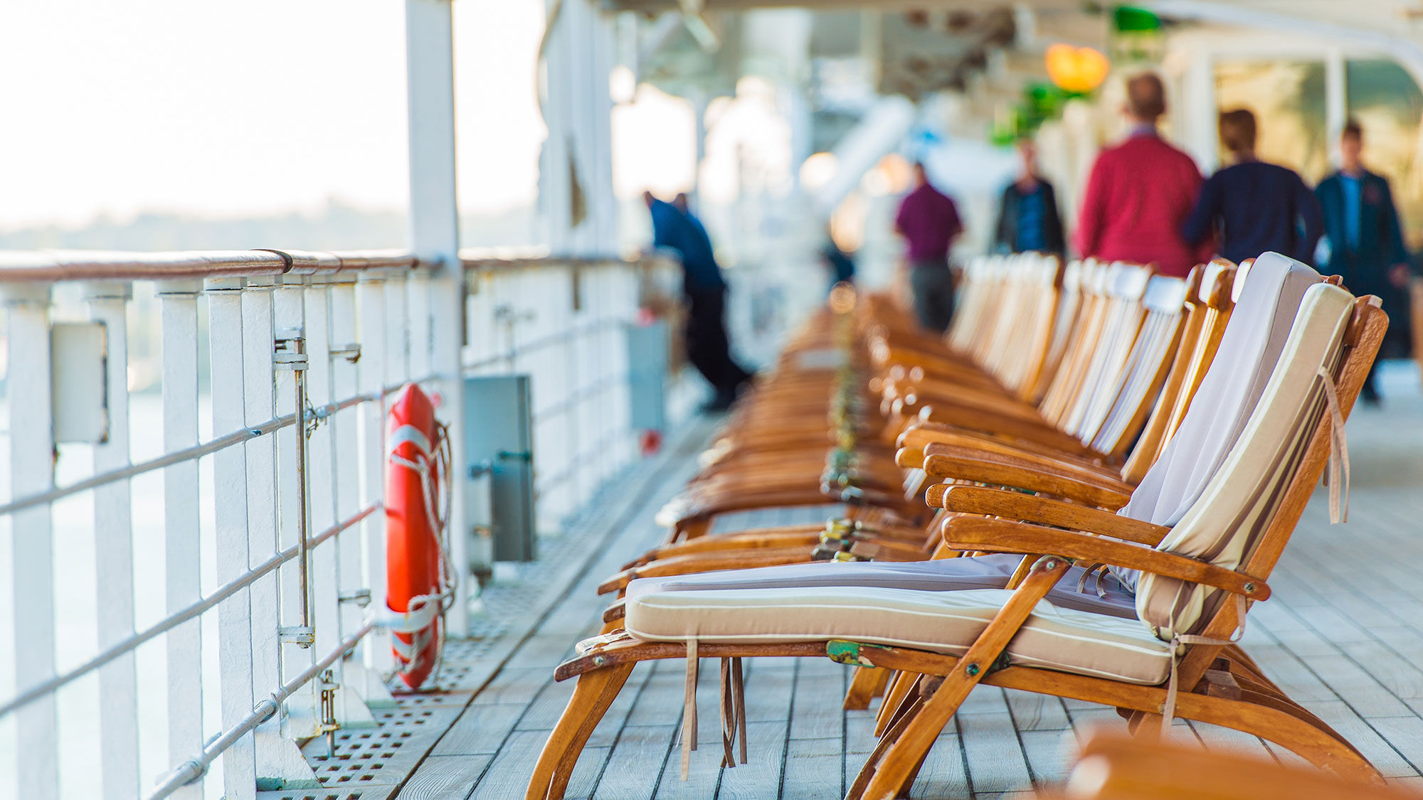 CDC’s new cruise guidelines: Vaccination and testing are recommended, not requir..