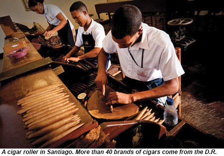 Santiago, D. R. Cigar Roller