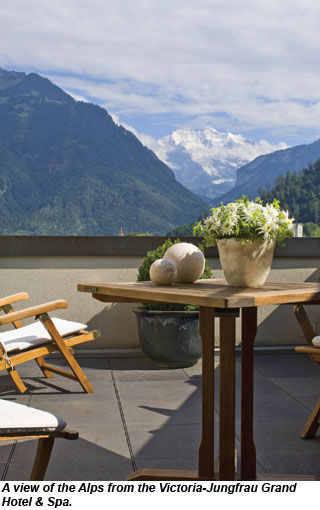 Victoria-Jungfrau, Alps view