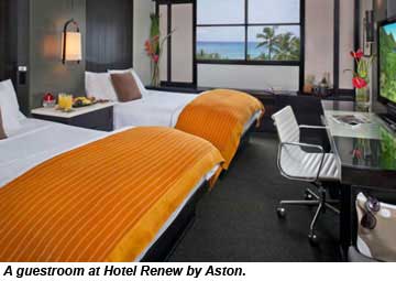 Hotel Renew by Aston guestroom