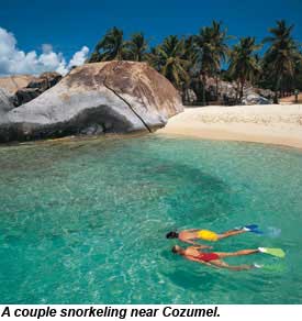 Cozumel Snorkeling Couple