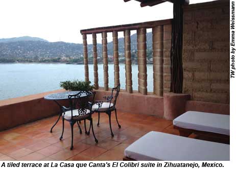 A tiled terrace at La Casa que Canta.