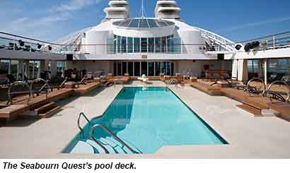 Seabourn Quest pool deck