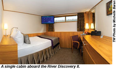 River Discovery II single cabin