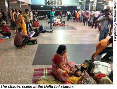 India-DelhiTrainStation-MB