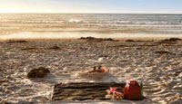 Hofsas House beach