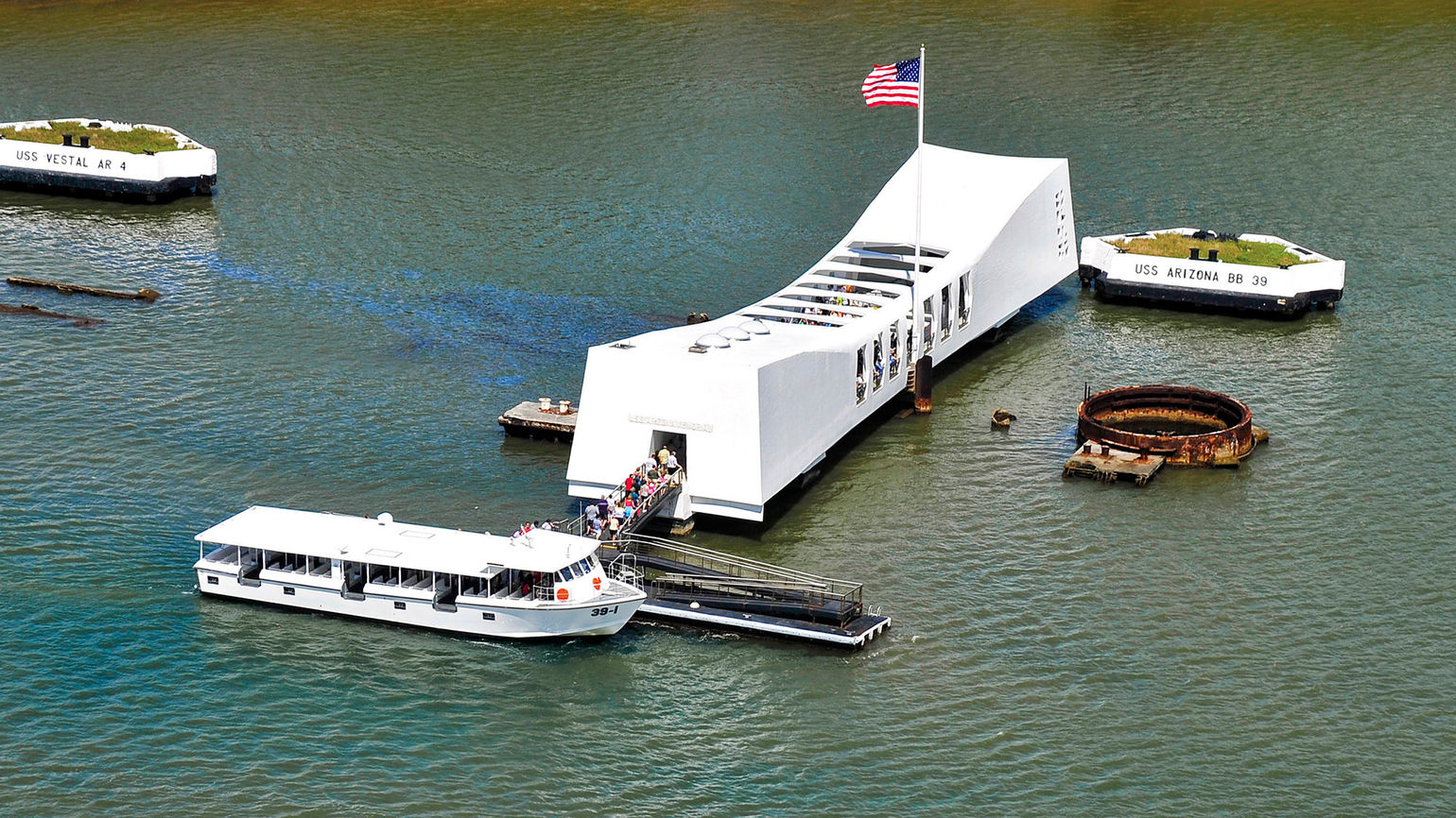 Pearl Harbor's USS Arizona Memorial suspends boat tours