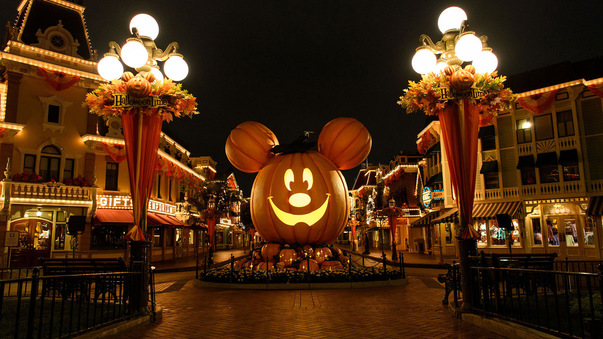 Disneyland Halloween 2022 Dates 2022 Disneyland Unveils Halloween Plans Travel Weekly