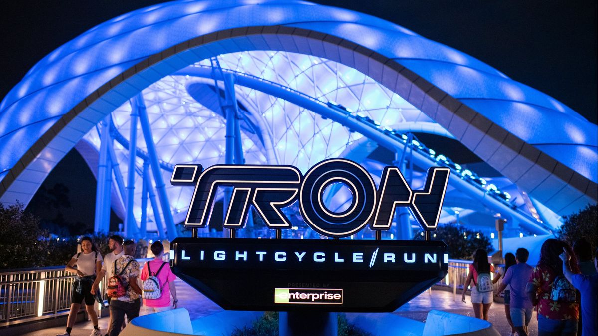 Disney previews new Tron ride at the Magic Kingdom thumbnail
