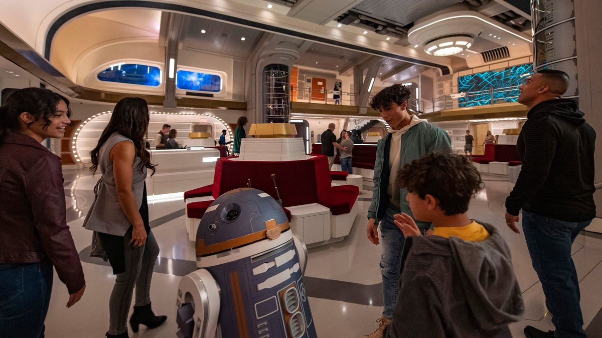The Only Star Wars Hotel Complete Guide You'll Ever Need for Disney World