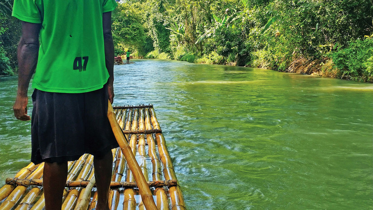 Raft ride on Jamaica's Martha Brae River makes for a relaxing escape ...