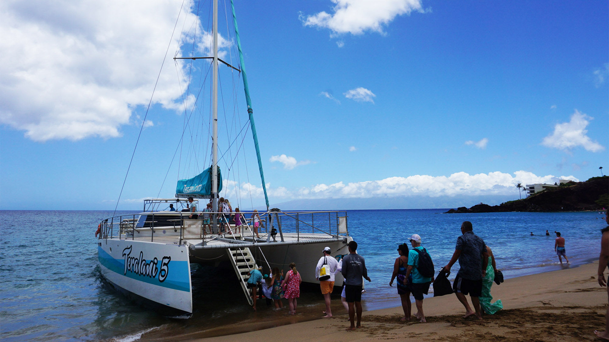T1216TERALANI2_C_HR.jpg?n=7402