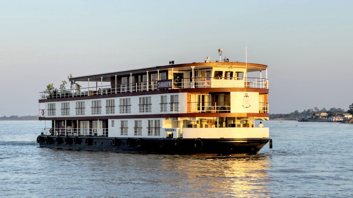 National Geographic – Lindblad charters a boat to cruise India in 2026: Travel Weekly