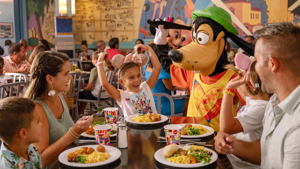Disney World offers free meal plan for children aged 9 and under in 2026: Travel weekly