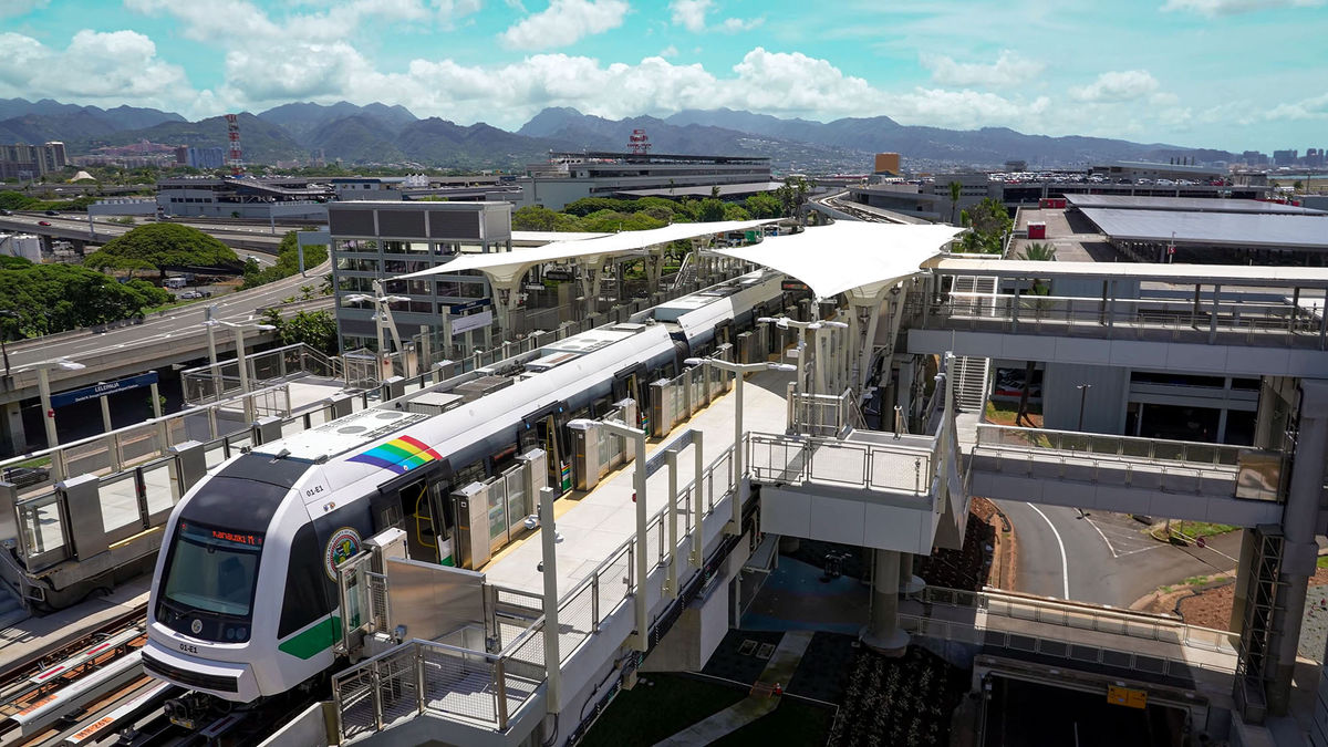 Honolulu Skyline railway expands with airport station