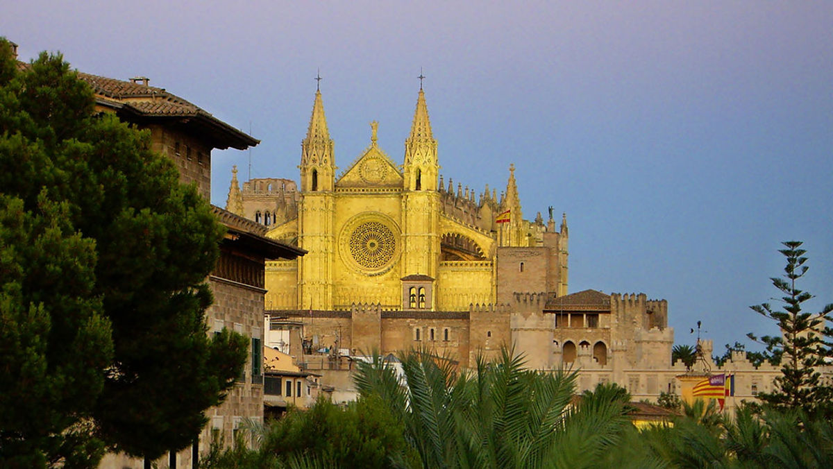 Tips for avoiding the crowds in Palma de Mallorca