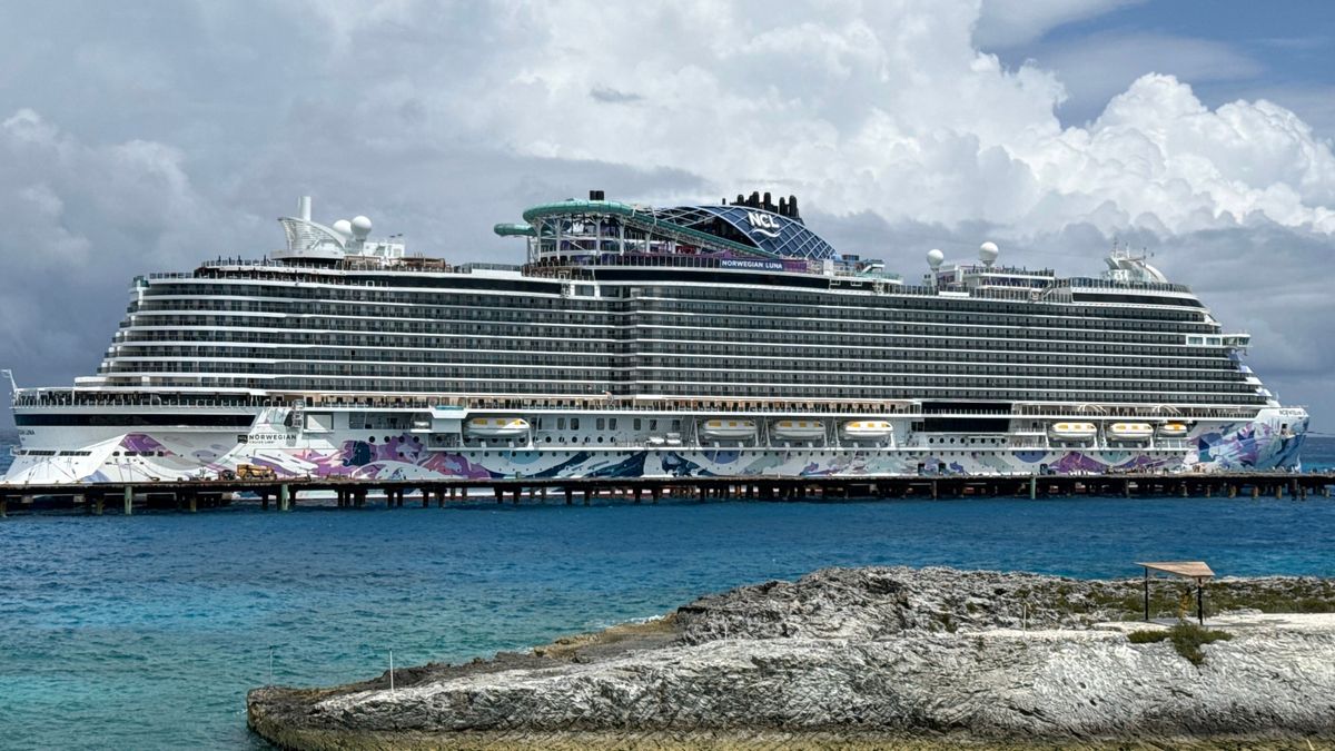 The Norwegian Luna: Ample room for fun: Travel Weekly