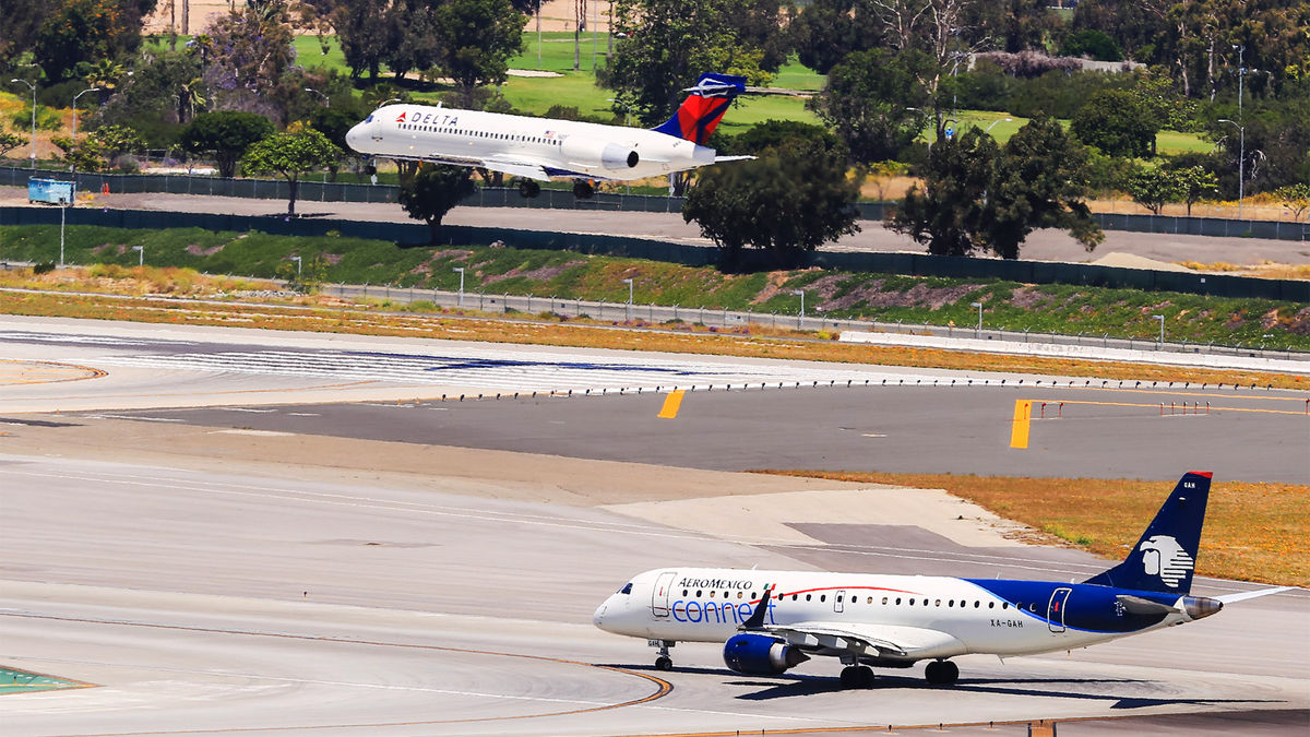 Appeals court overturns DOT order to dissolve Delta-Aeromexico venture