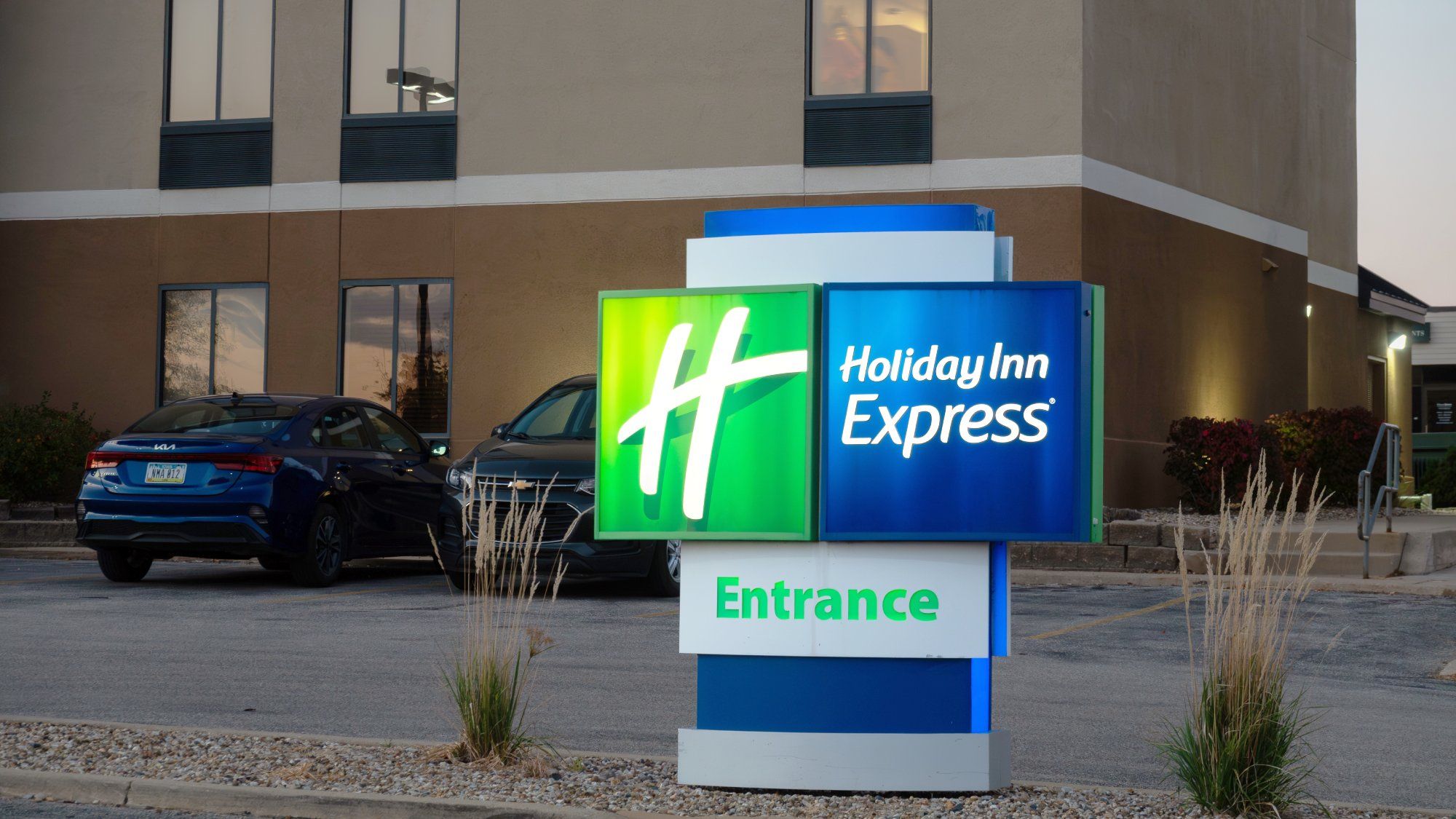 After An Exceptional 2023 IHG Will Return 1 Billion To Shareholders   T0226HOLIDAYINNEXPRESS SS 