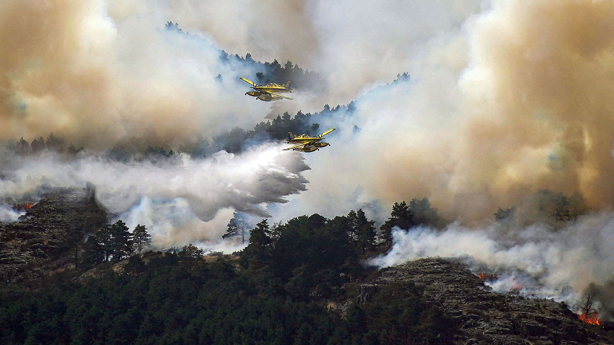 Tours and river cruises are operating despite wildfires in Spain and France