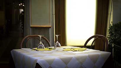 Restaurant table
