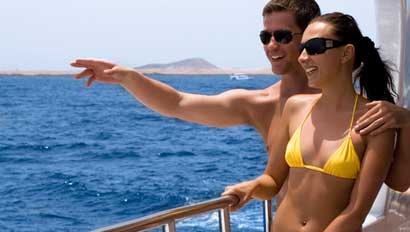 Young couple cruise