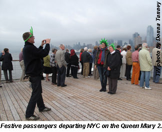 QM2 passengers QM2 passengers