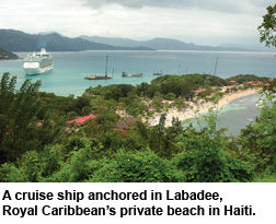 Haiti-ship in labadee
