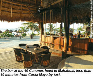 Bar at 40 Canones hotel