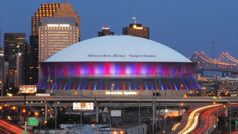 Mercedes-Benz Superdome Exterior