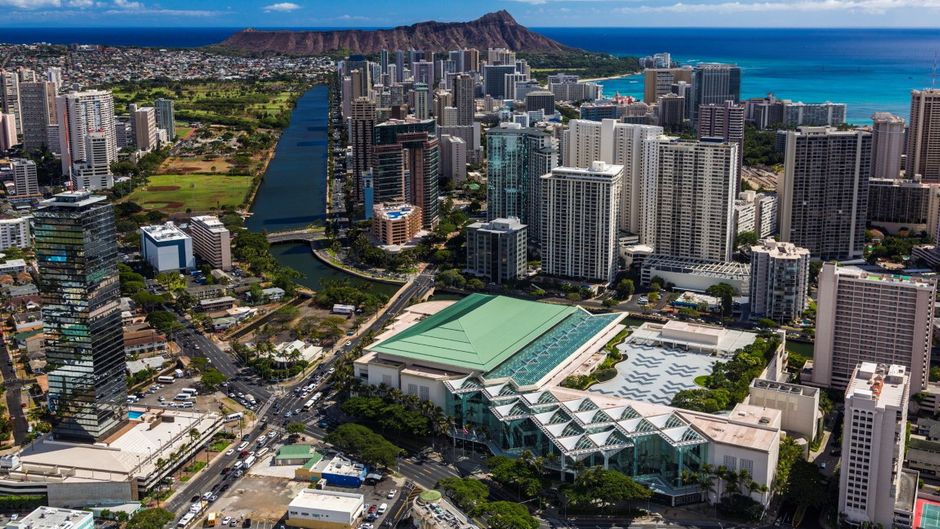 Hawaii Convention Center Exterior