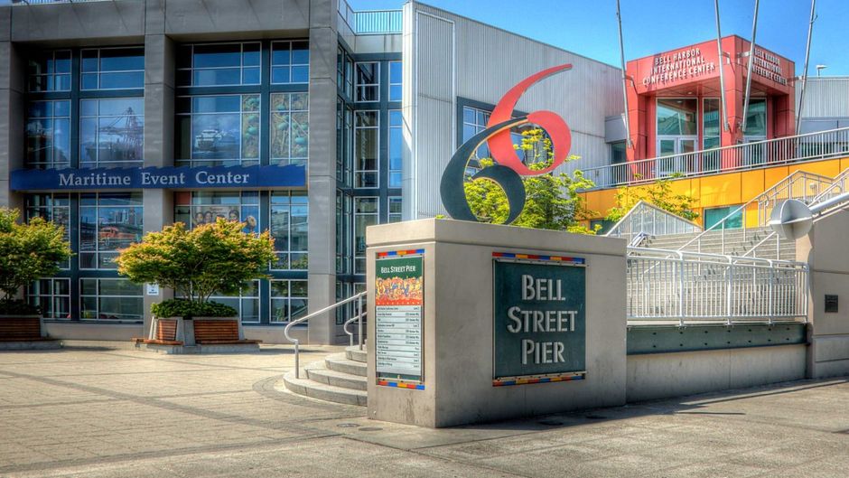 Bell Harbor International Conference Center Exterior